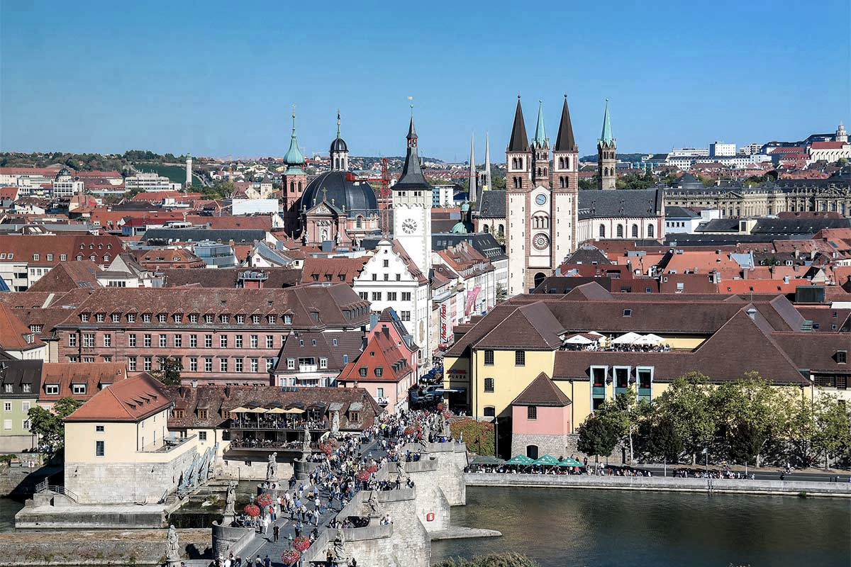 Würzburg is characterized by its central location and the successful infrastructure of the surrounding area