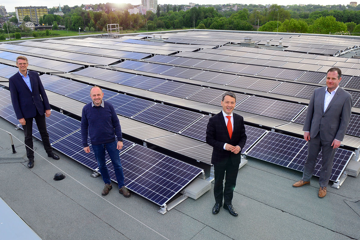 PV-Dachanlage Wassergewinnung Essen Iqony Solar Energy Solutions