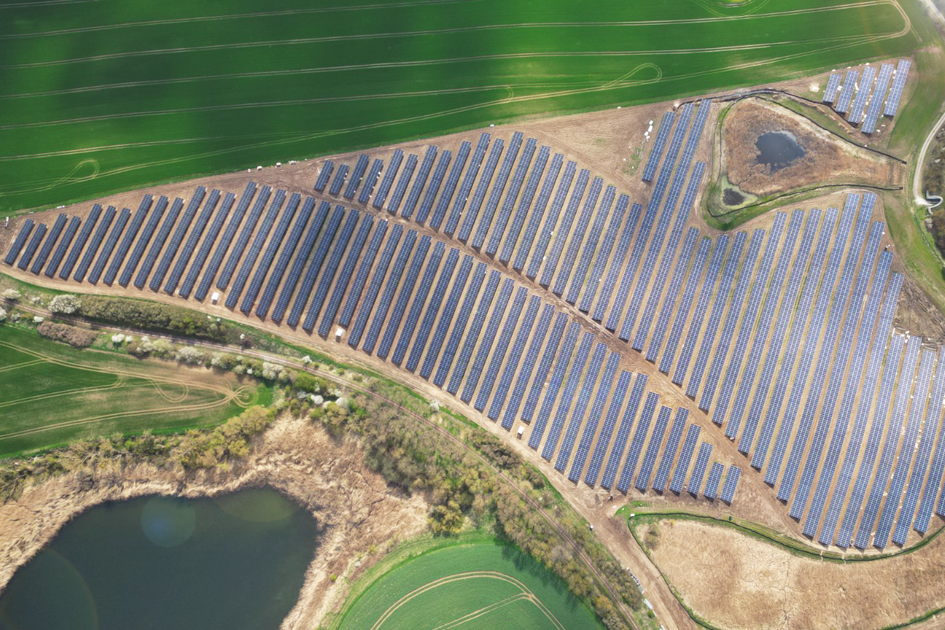SENS connects solar park with 20 MWp to the grid for customer Enertrag