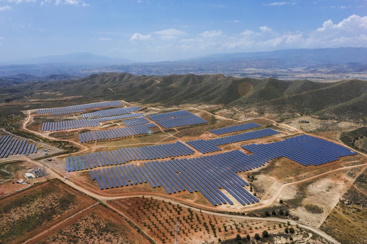 Solar park Spain Iqony Solar Energy Solutions