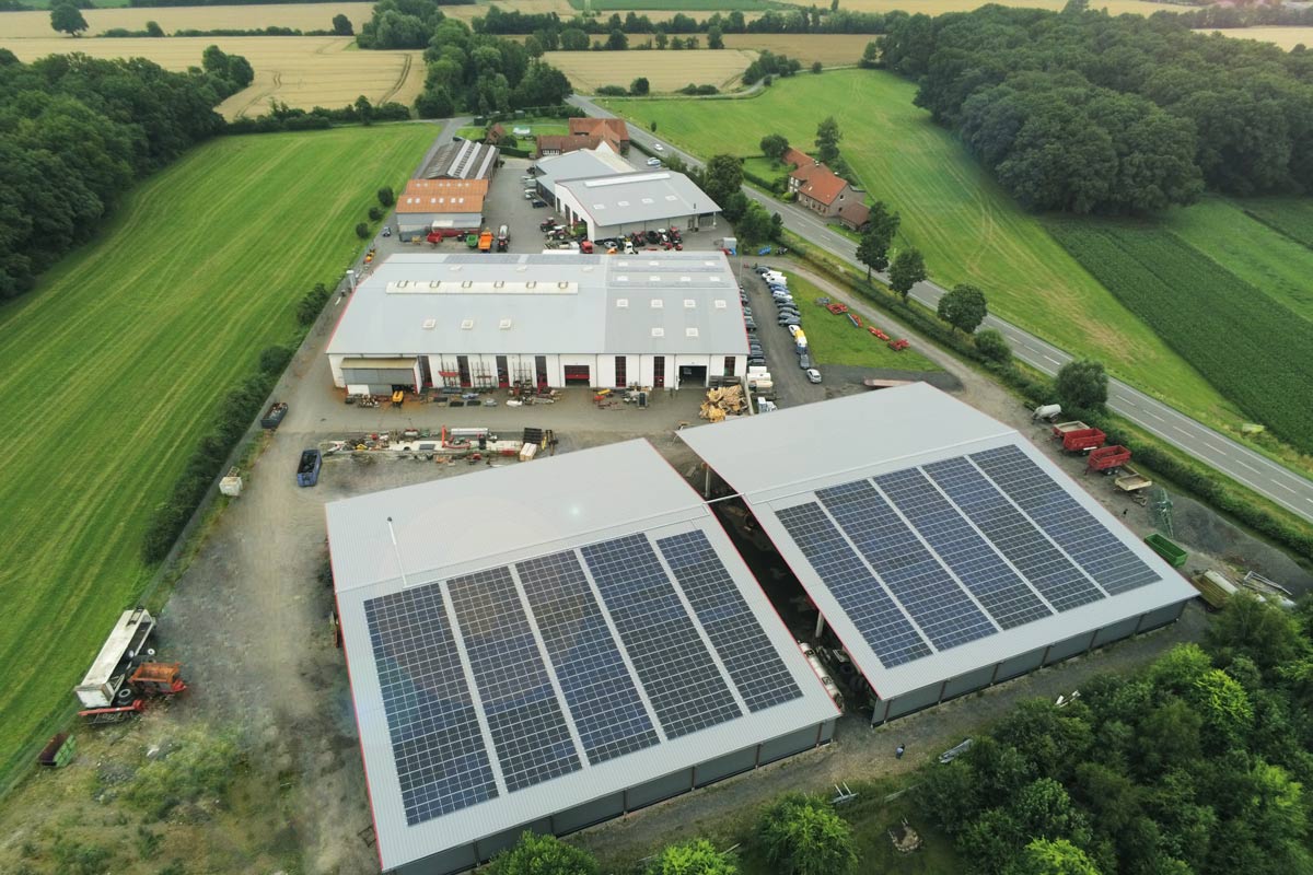 PV-Dachanlage für den Kunden Bernhard Stade Iqony Solar Energy Solutions